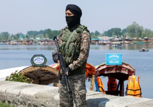 Mamata Banerjee Offers ₹10 Lakh Relief for Families of Victims of Pahalgam Terror Attack and Martyred 6 Para